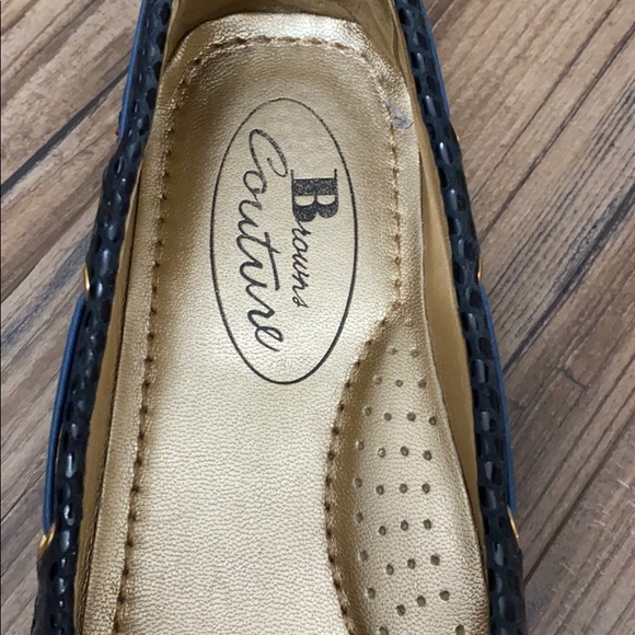 Shoes - Picture 3 of 5